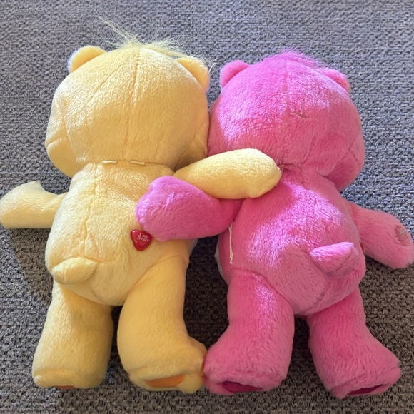 Hugging Carebears - Picture 7 of 8